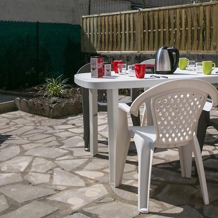 Appartement Avec Terrasse Perigueux Luaran gambar